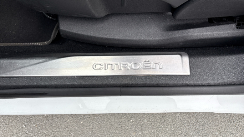 Citroen C5 Aircross 1.6 PureTech 180 Flair 5dr EAT8 Petrol Hatchback